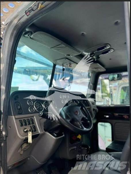 Peterbilt 389 Строительная техника - Другие
