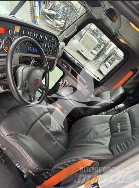 Peterbilt 389 Строительная техника - Другие