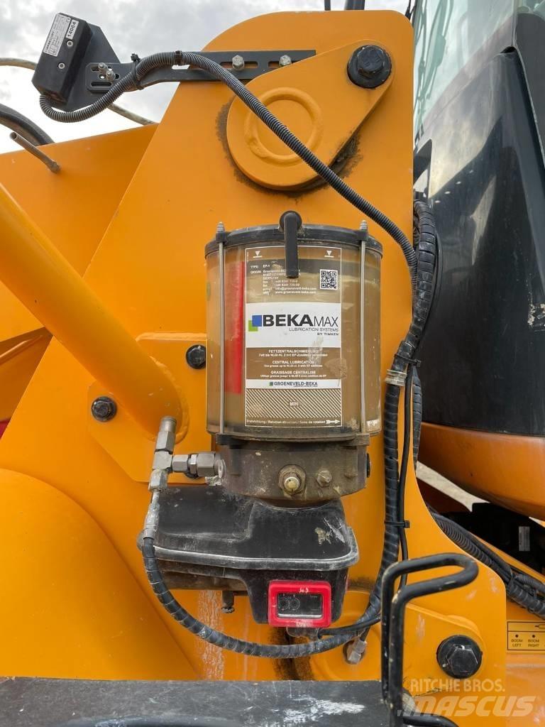 Hyundai HL960XT Фронтальные погрузчики
