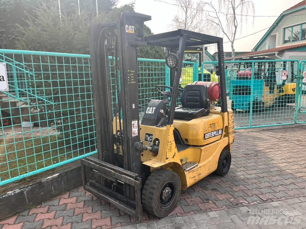 CAT GP 15 AC V-4100 Газовые погрузчики