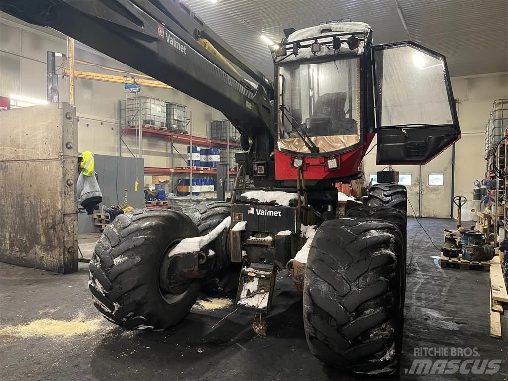 Valmet 911.3 Харвестеры