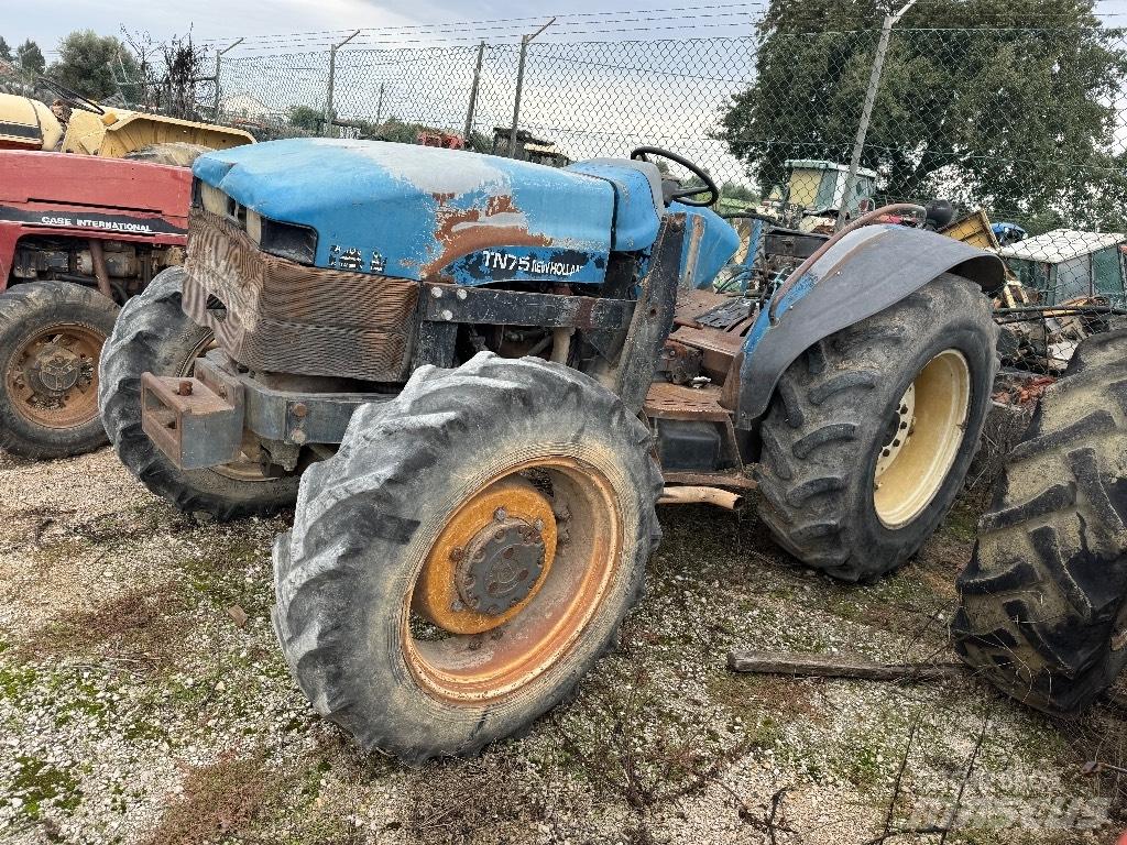 New Holland TN 75 Трактора
