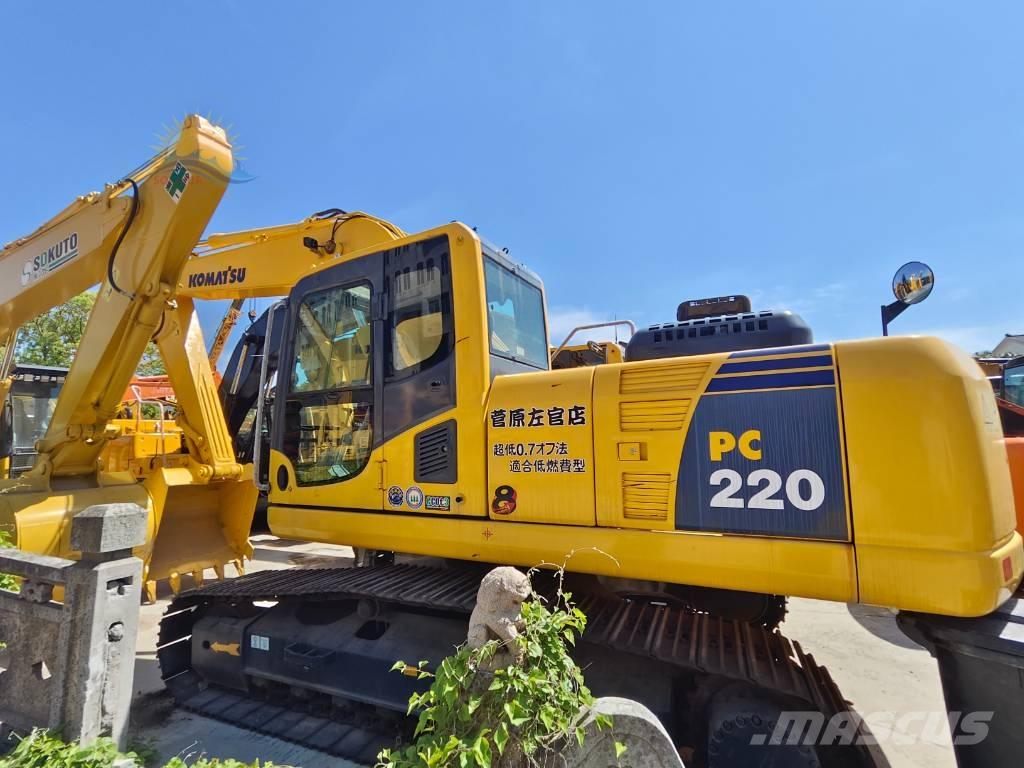 Komatsu PC 220-8 Гусеничные экскаваторы