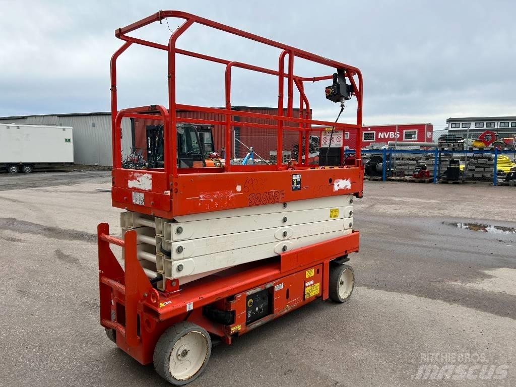 Snorkel S 2632 Ножничные подъемники
