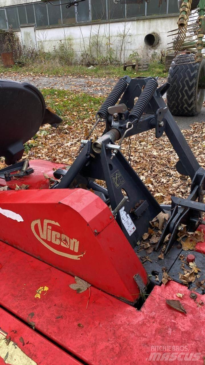 Vicon CM 296 F Роторные косилки