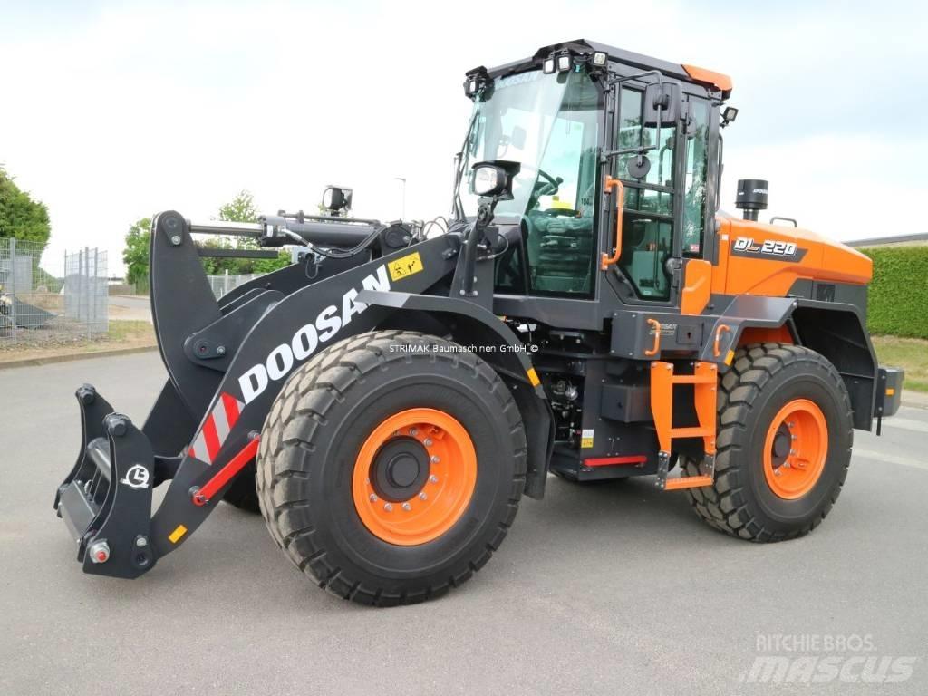Doosan DL 220-7 Фронтальные погрузчики