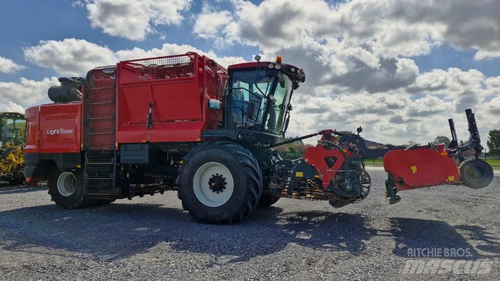 Agrifac lighttraxx Свеклоуборочные комбайны