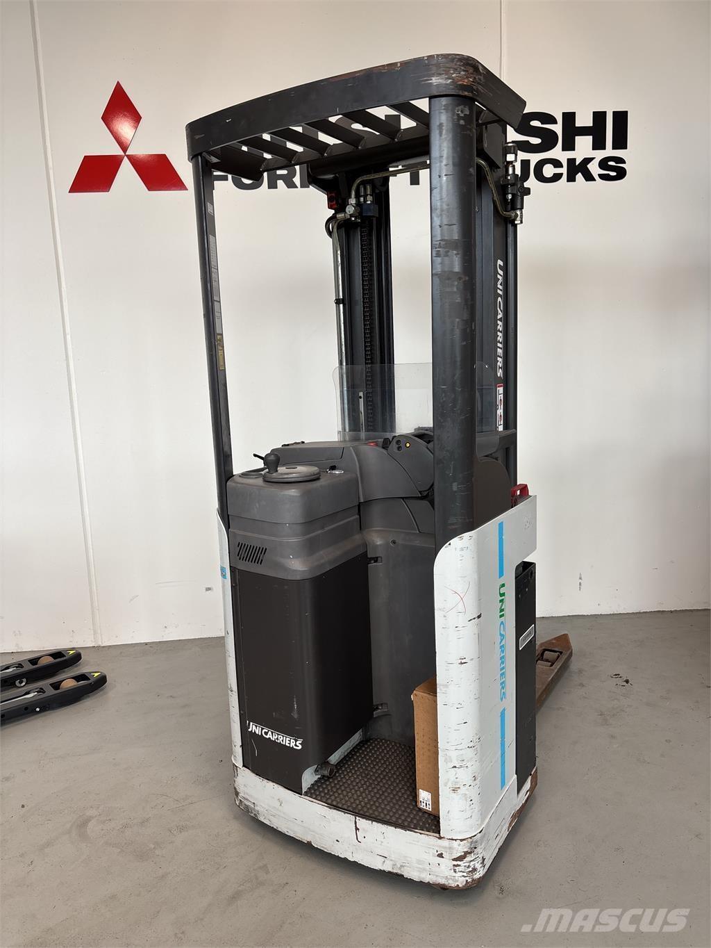 Atlet A160 Самоходные электроштабелёры