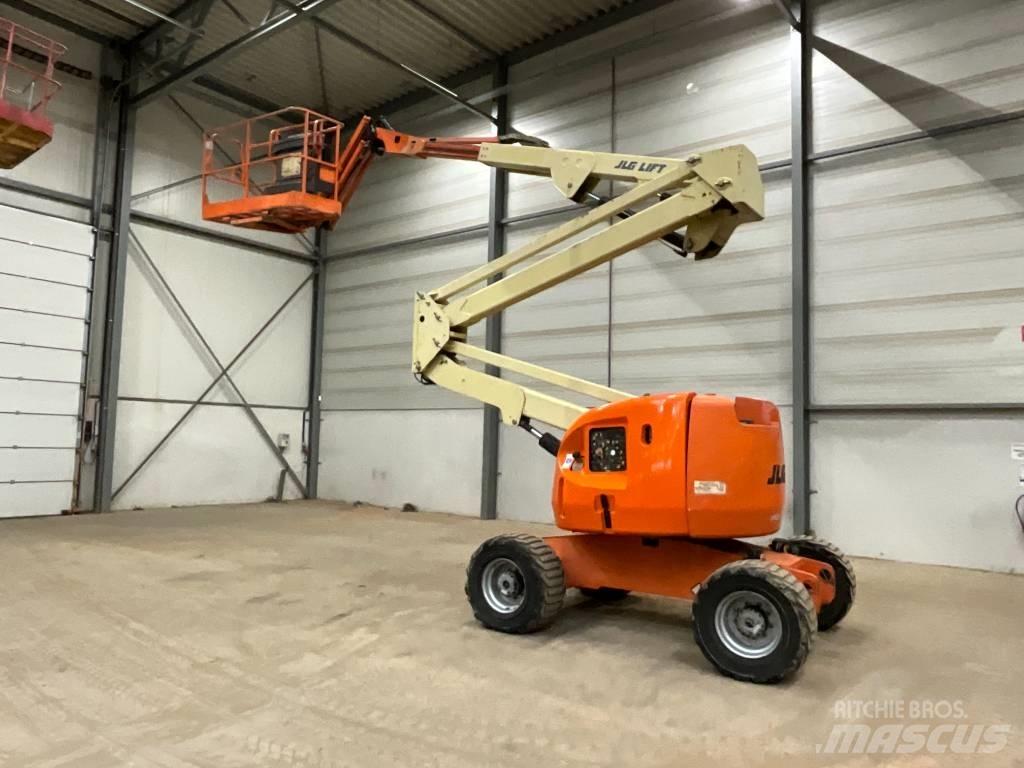 JLG 450 AJ Коленчатые подъемники