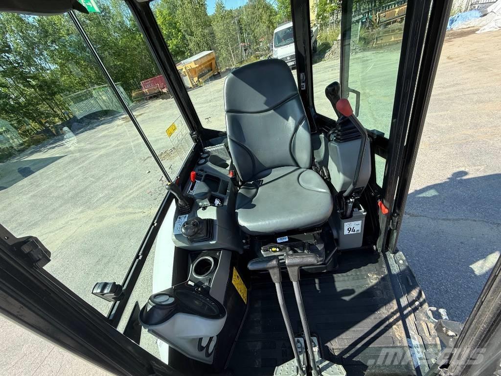 Bobcat E 27 Мини-экскаваторы