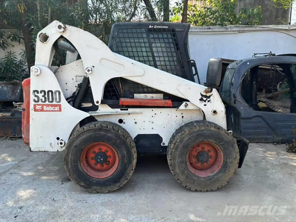 Bobcat S 300 Мини-погрузчики