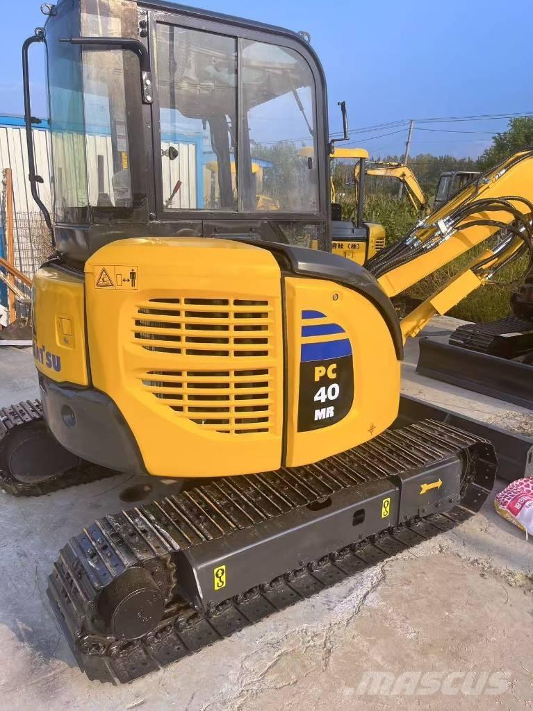 Komatsu PC 40 MR Гусеничные экскаваторы