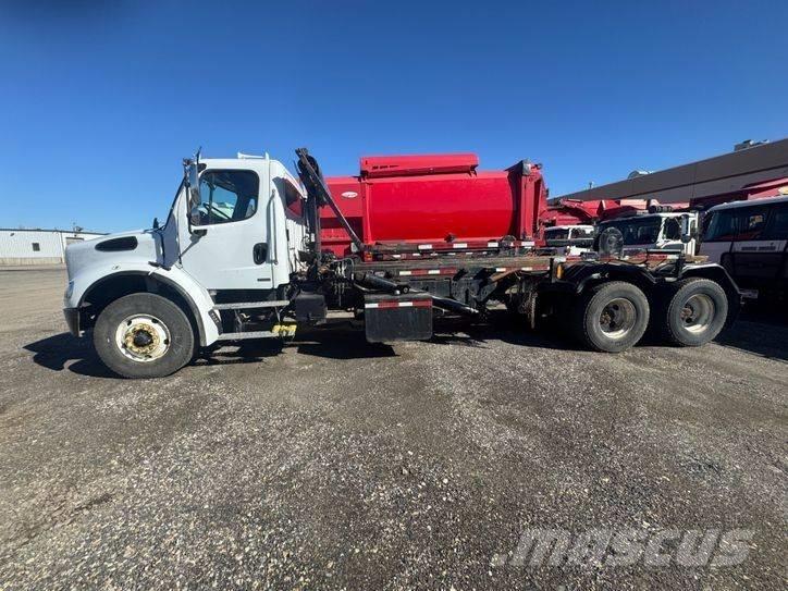 Freightliner M2 Контейнеровозы