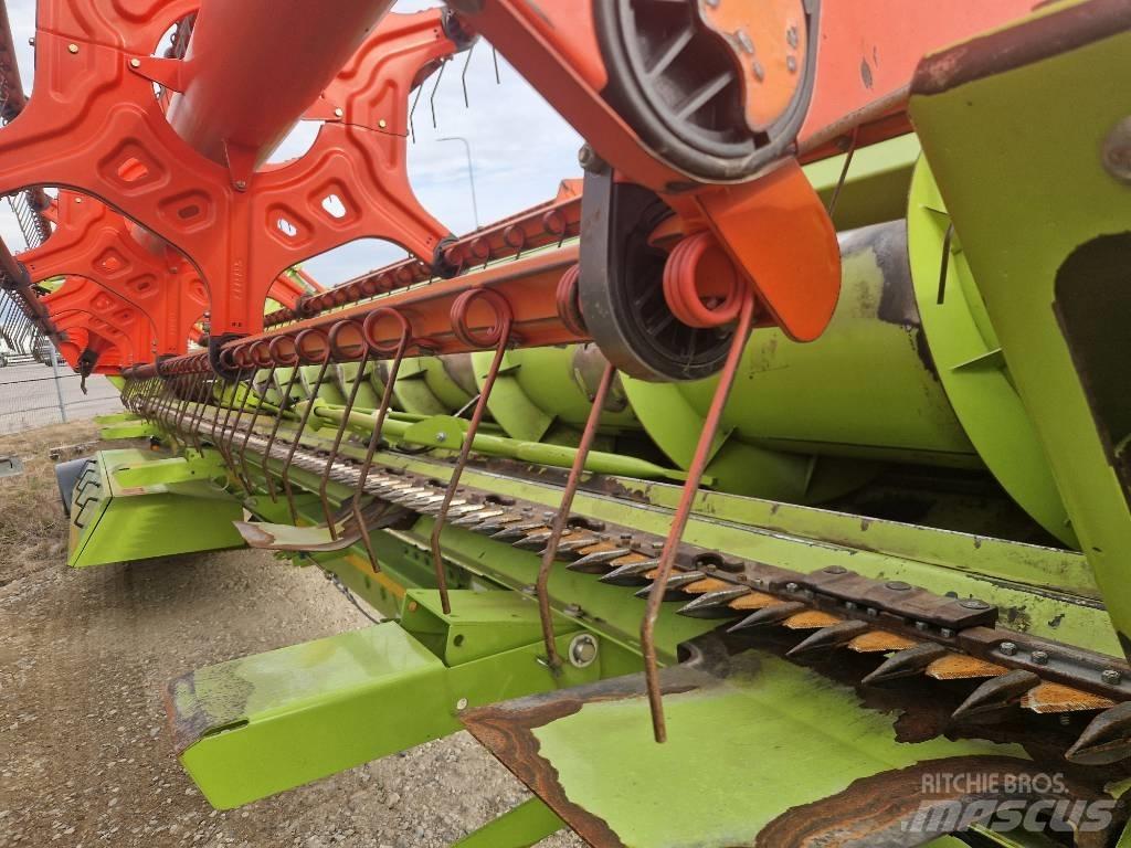CLAAS Lexion 760 TT Зерноуборочные комбайны