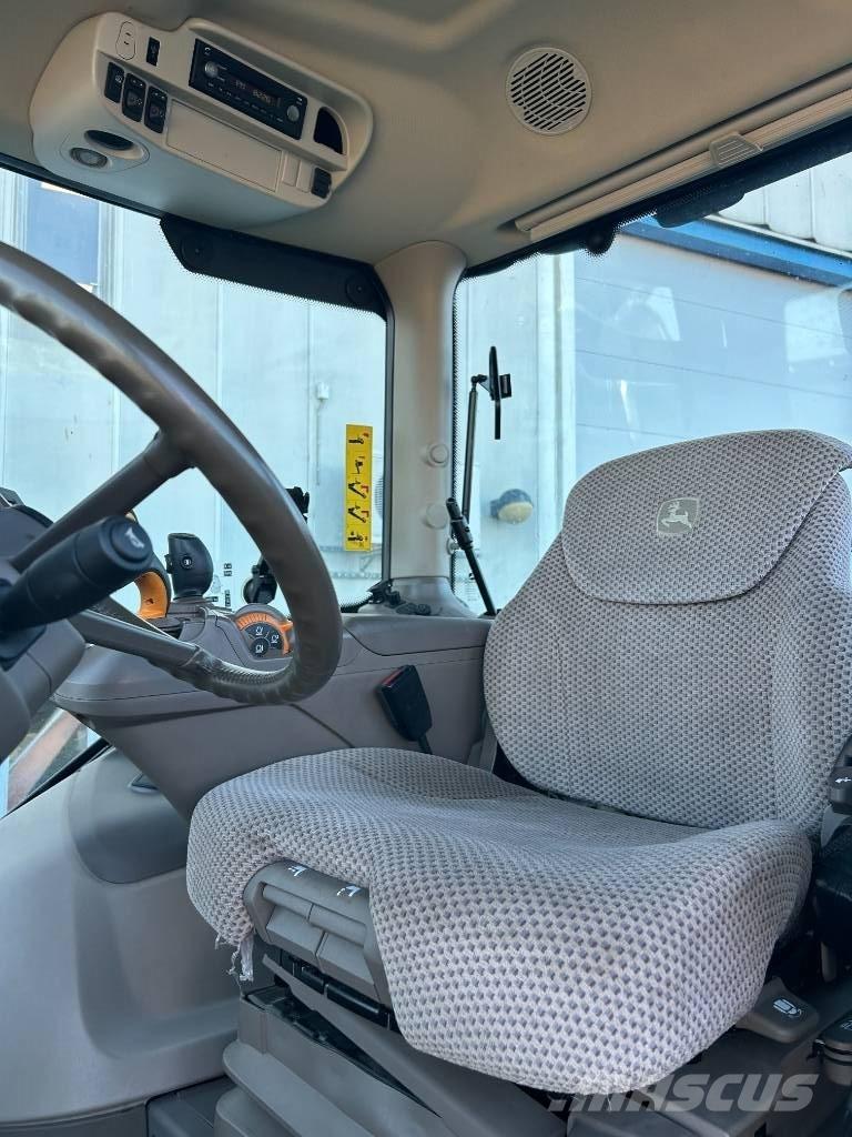 John Deere 6215 R Трактора