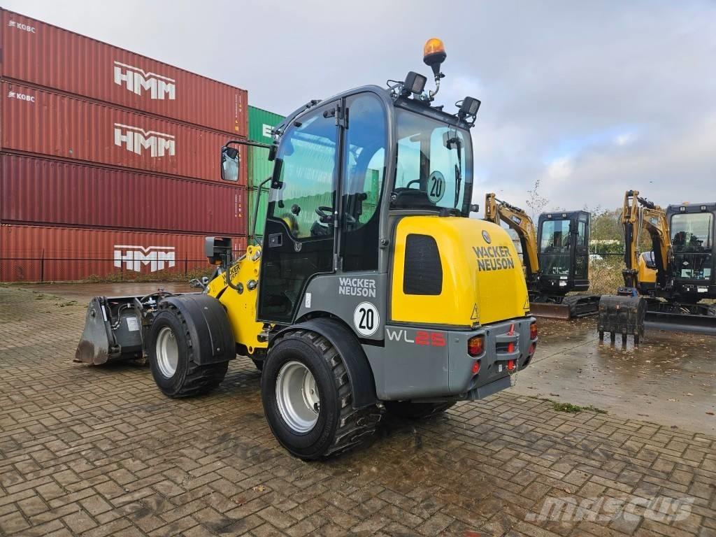 Wacker Neuson WL 25 Фронтальные погрузчики