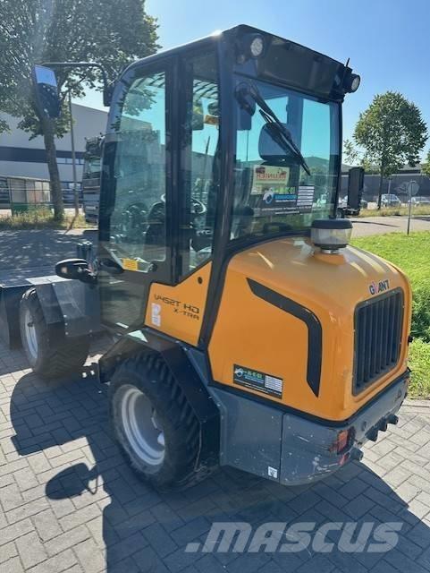 GiANT 452T Малые погрузчики