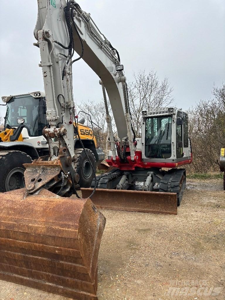 Takeuchi 1140 Гусеничные экскаваторы
