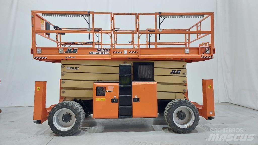 JLG 530 LRT Ножничные подъемники