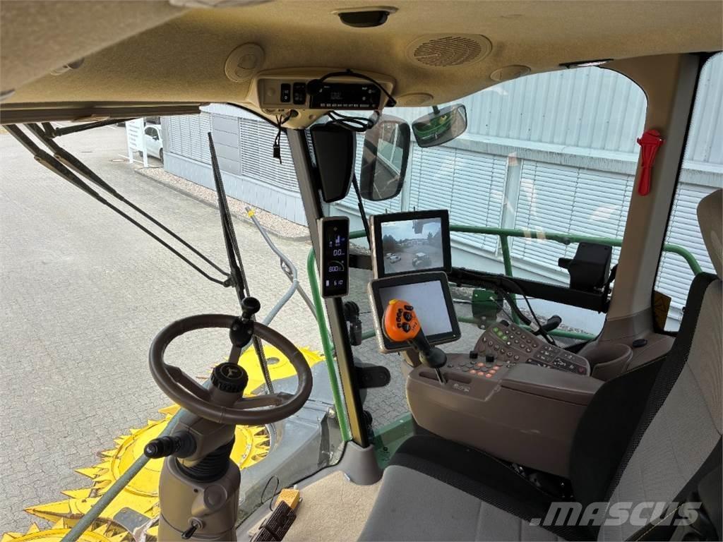 John Deere 9700i Прицепные кормоуборочные комбайны