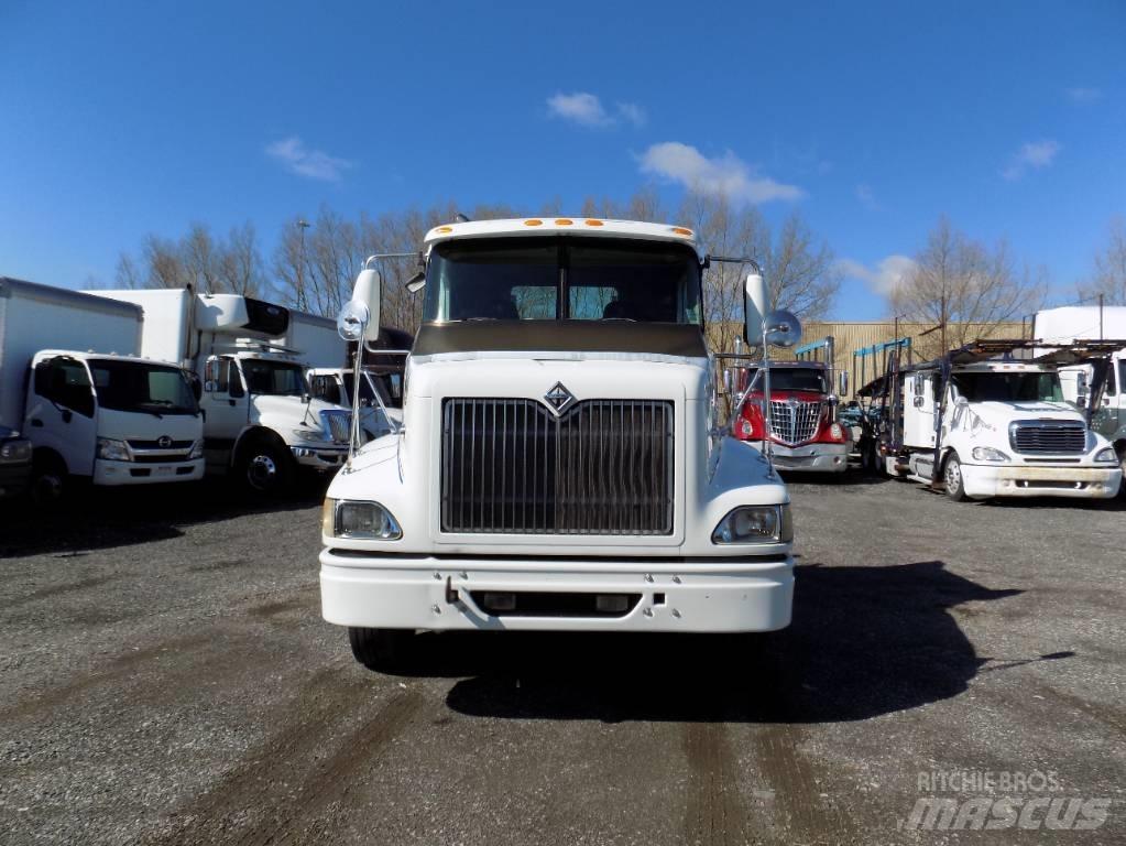 International 9200 i Седельные тягачи