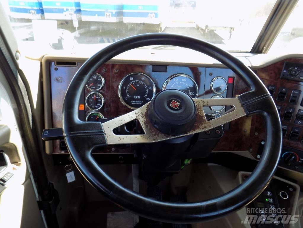 International 9200 i Седельные тягачи