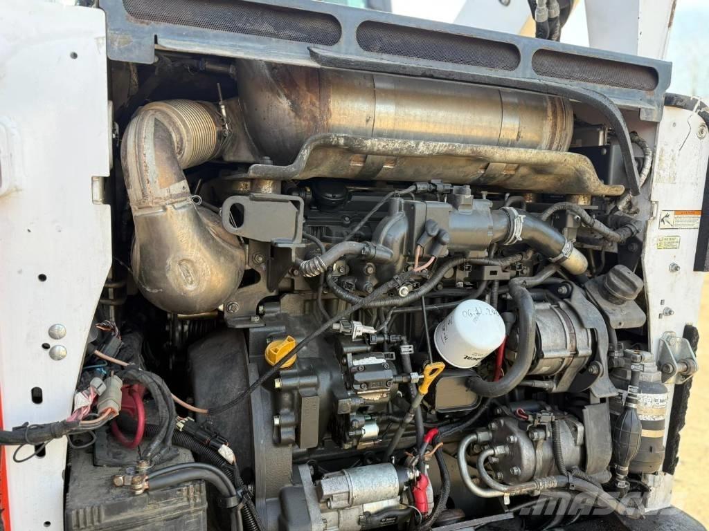 Bobcat T 770 Гусеничные фронтальные погрузчики