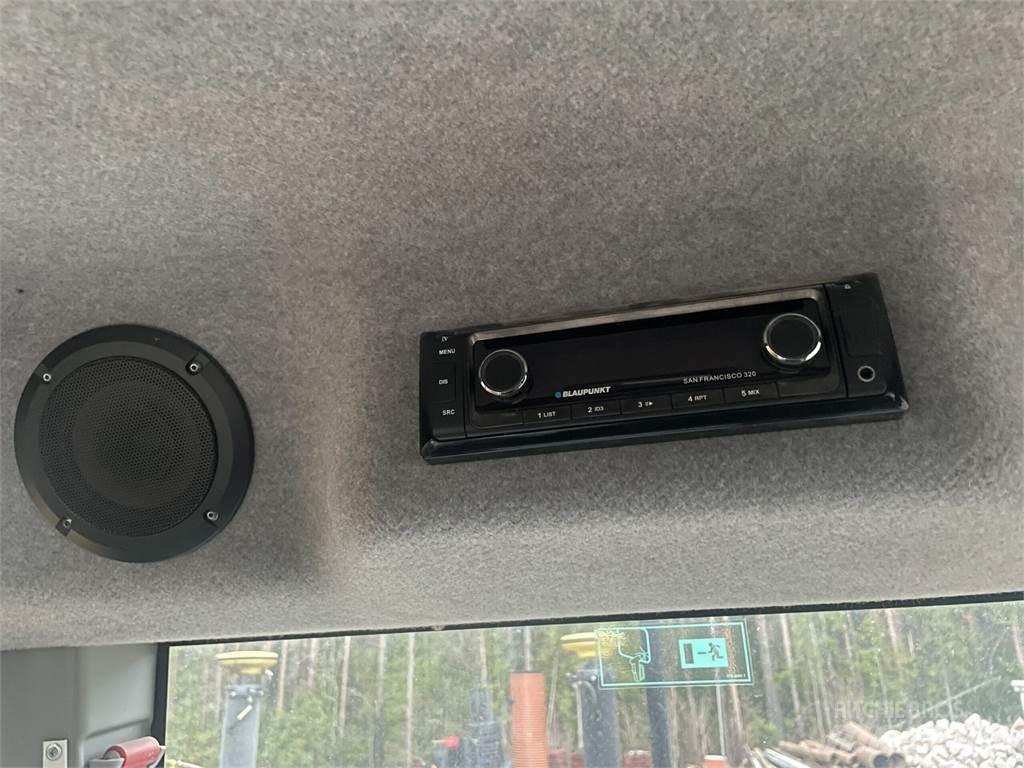 CAT M 314 F Колёсные экскаваторы