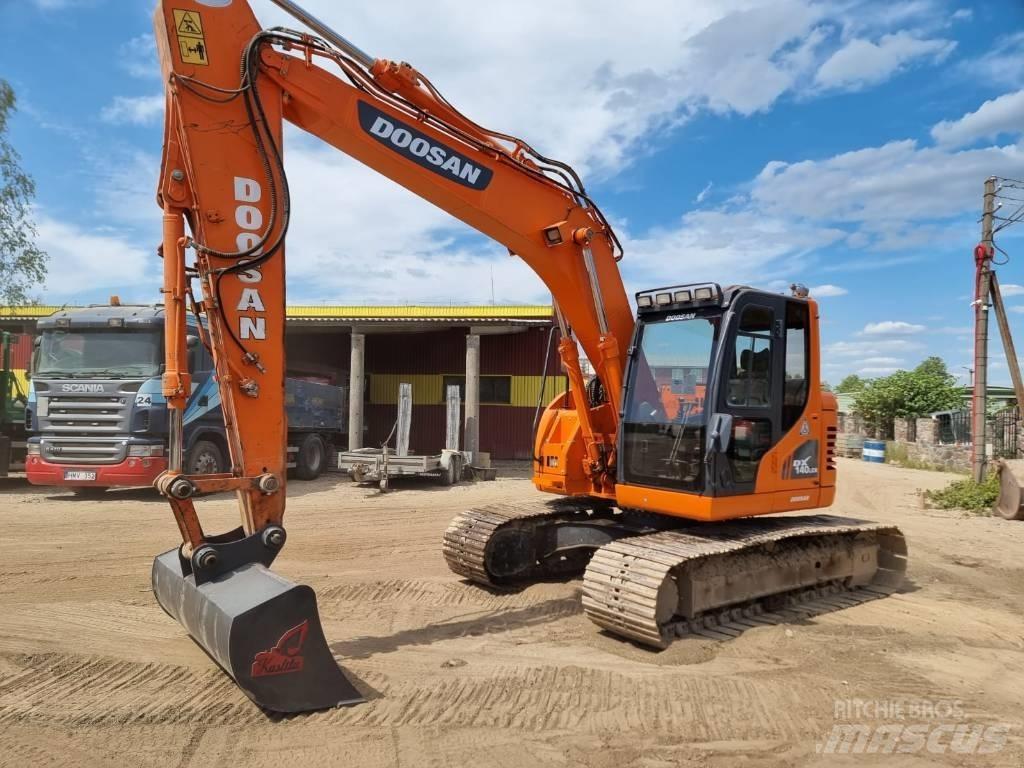 Doosan DX 140 LC-3 Гусеничные экскаваторы