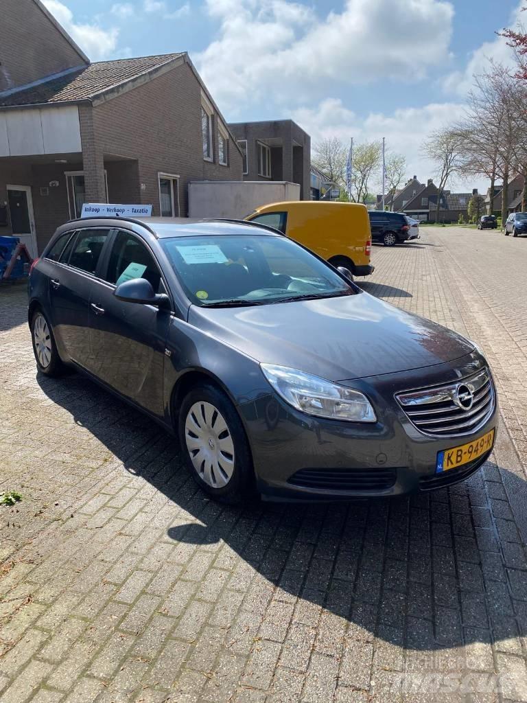 Opel Insignia Легковые автомобили