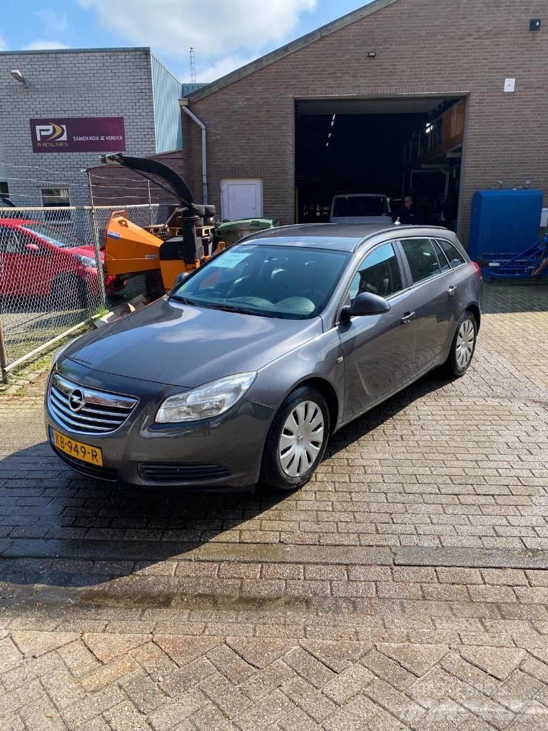 Opel Insignia Легковые автомобили