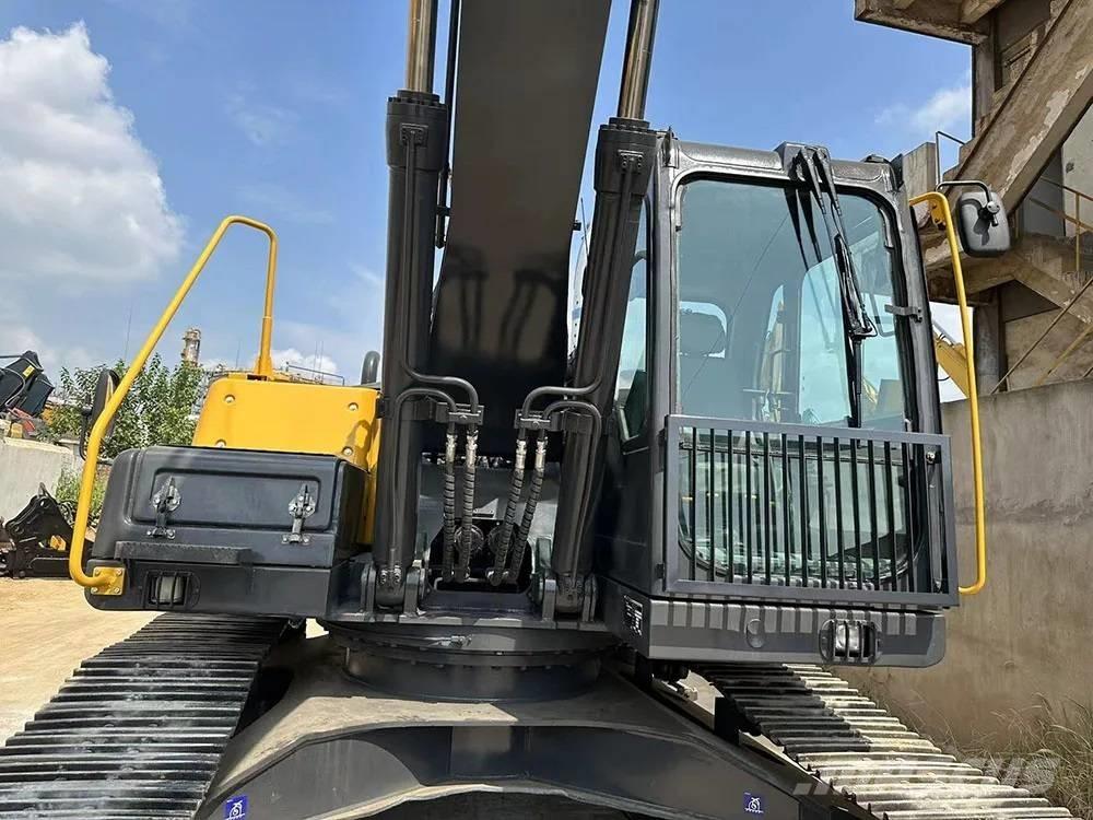 Volvo EC240D Гусеничные экскаваторы