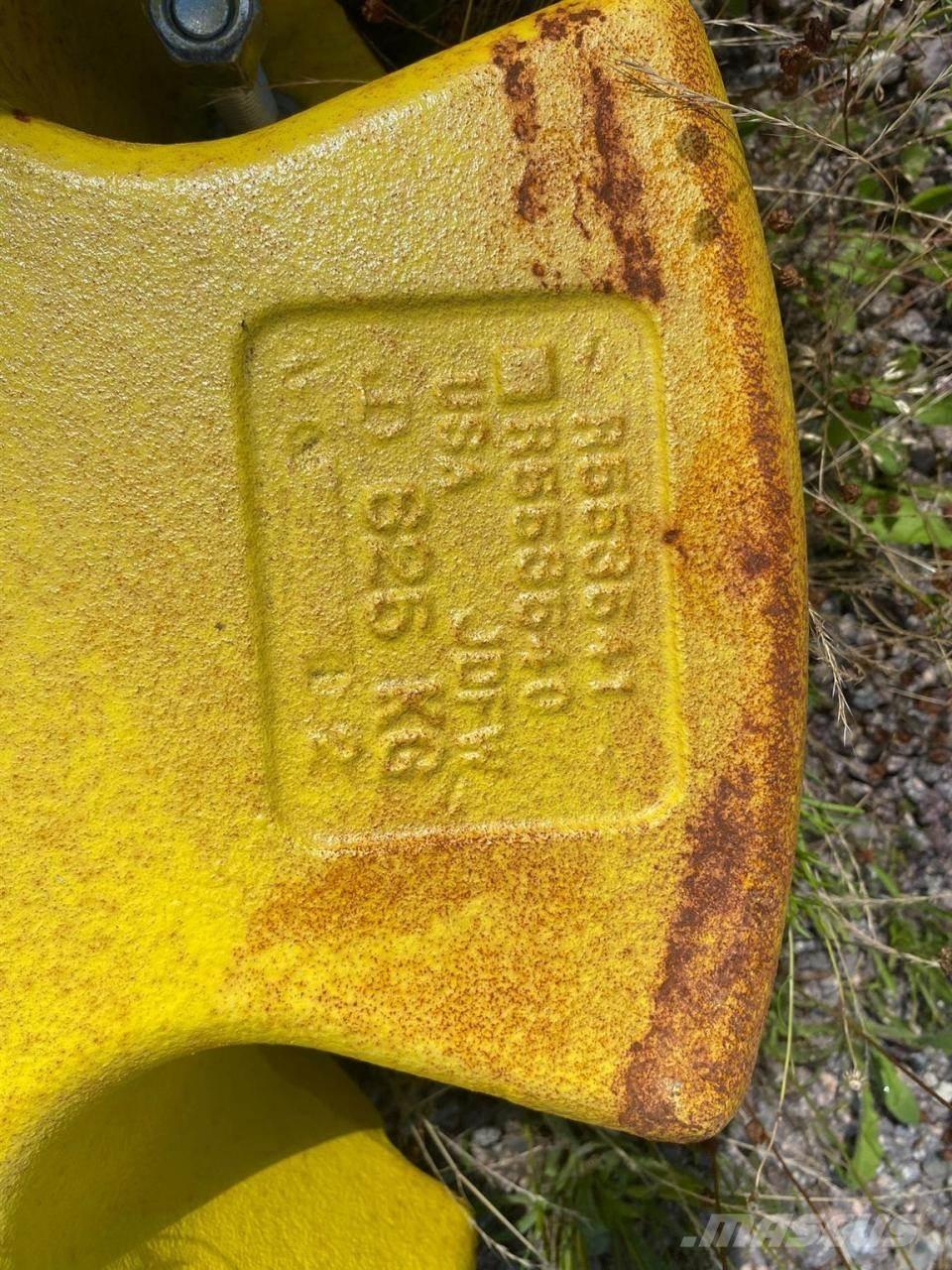 John Deere 625 kg Навесное оборудование и запчасти