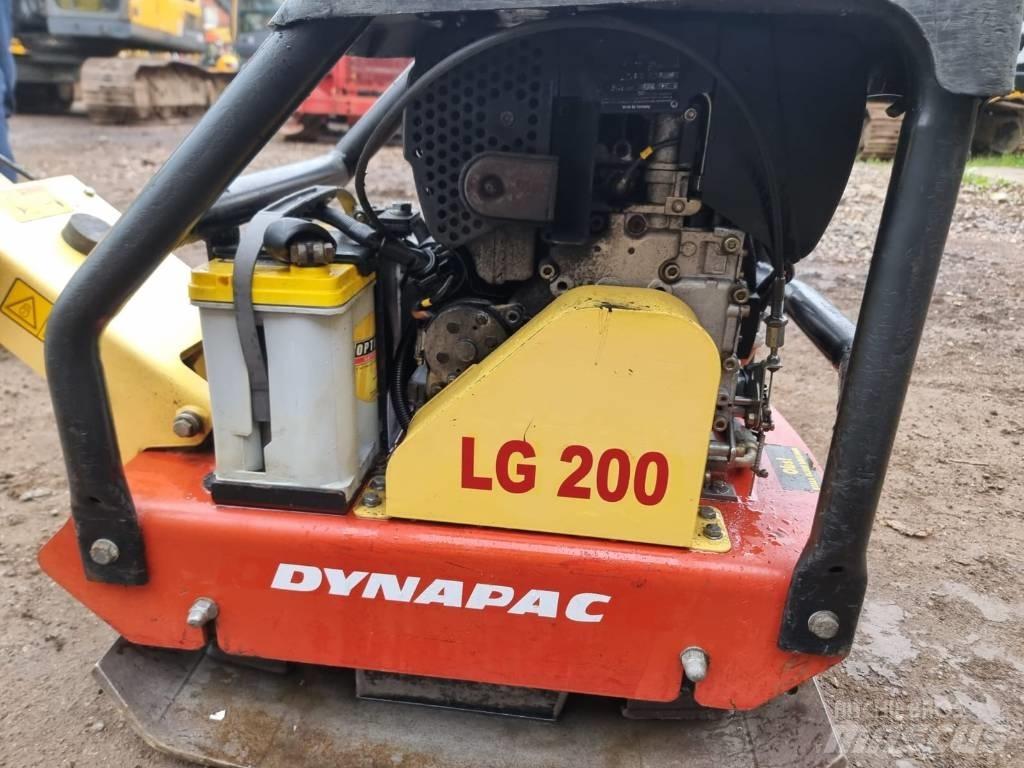 Dynapac LG 200 Виброплиты и вибротрамбовки