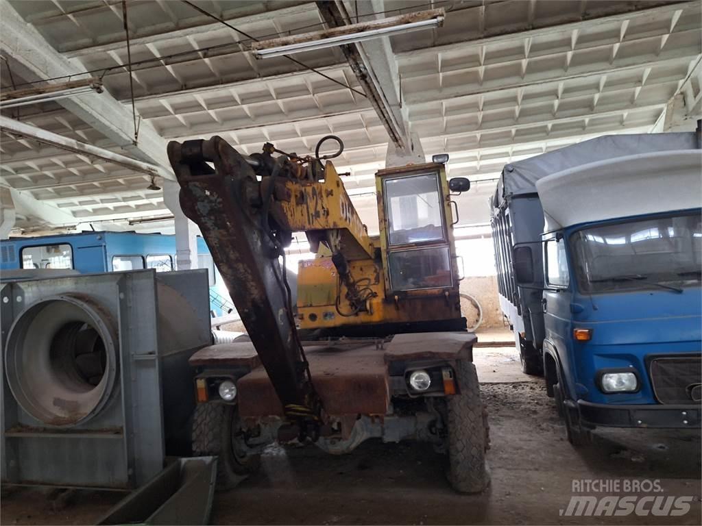 ZTS DH 112 4X4 Строительная техника - Другие