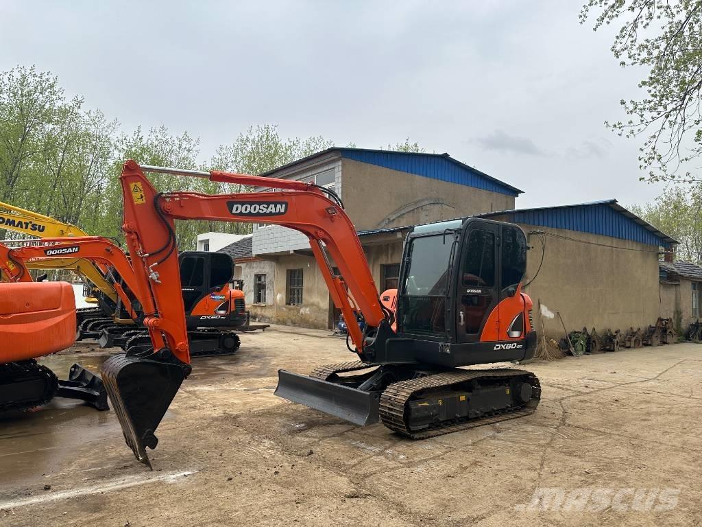 Doosan DX60 Гусеничные экскаваторы