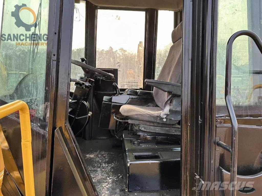 CAT 950H Фронтальные погрузчики