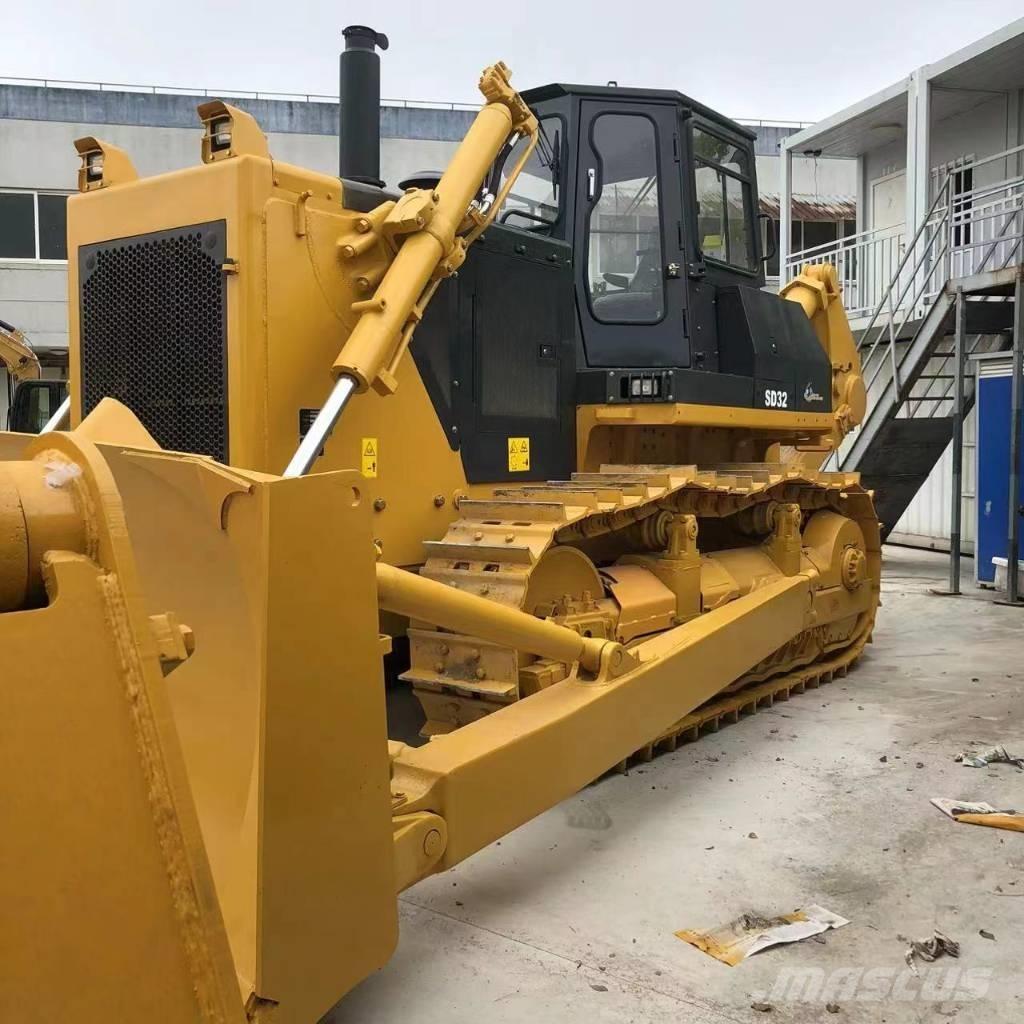 Shantui SD 32 D Гусеничные бульдозеры