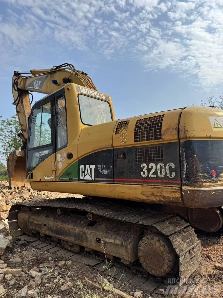 CAT 320 C Гусеничные экскаваторы