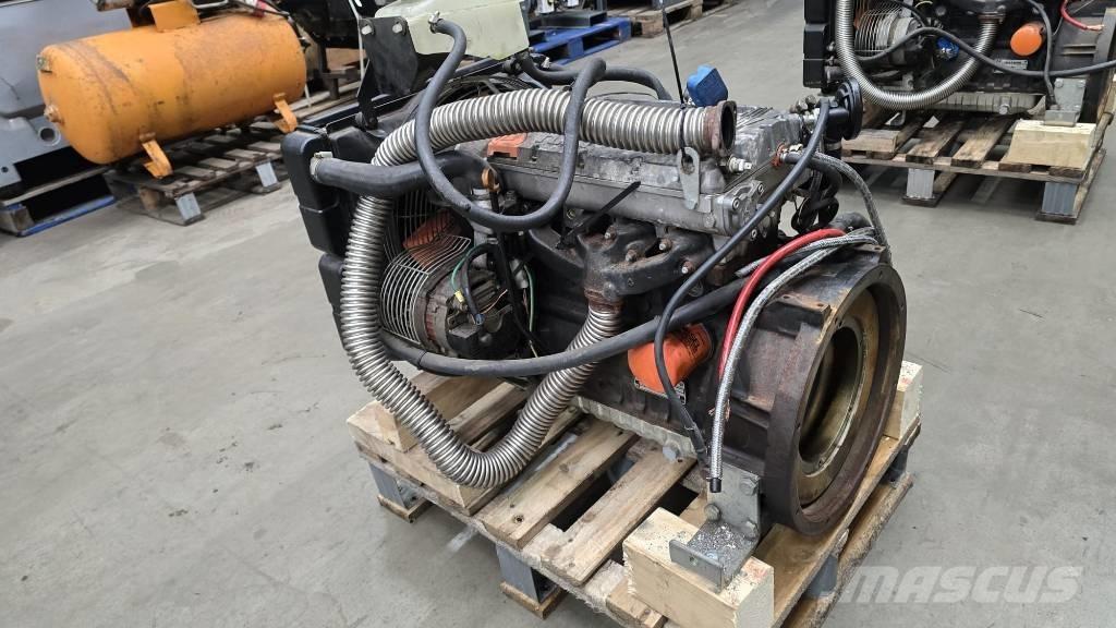 Lombardini LDW1204 Двигатели