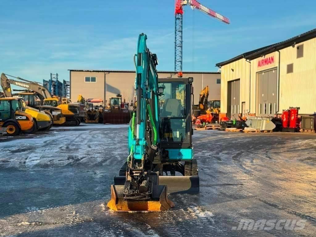 Airman AX 38 U-6 A Мини-экскаваторы