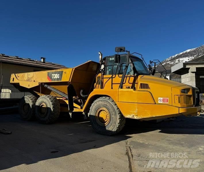 CAT 730 C Шарнирно-сочленённые самосвалы
