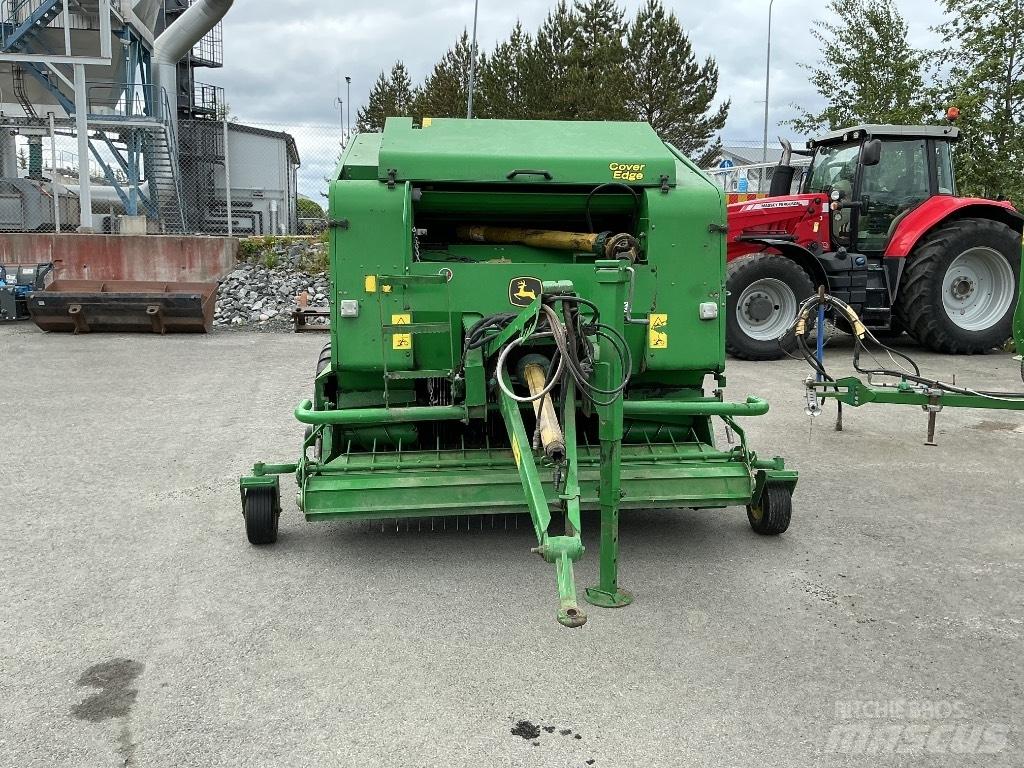 John Deere 644 Рулонные пресс-подборщики