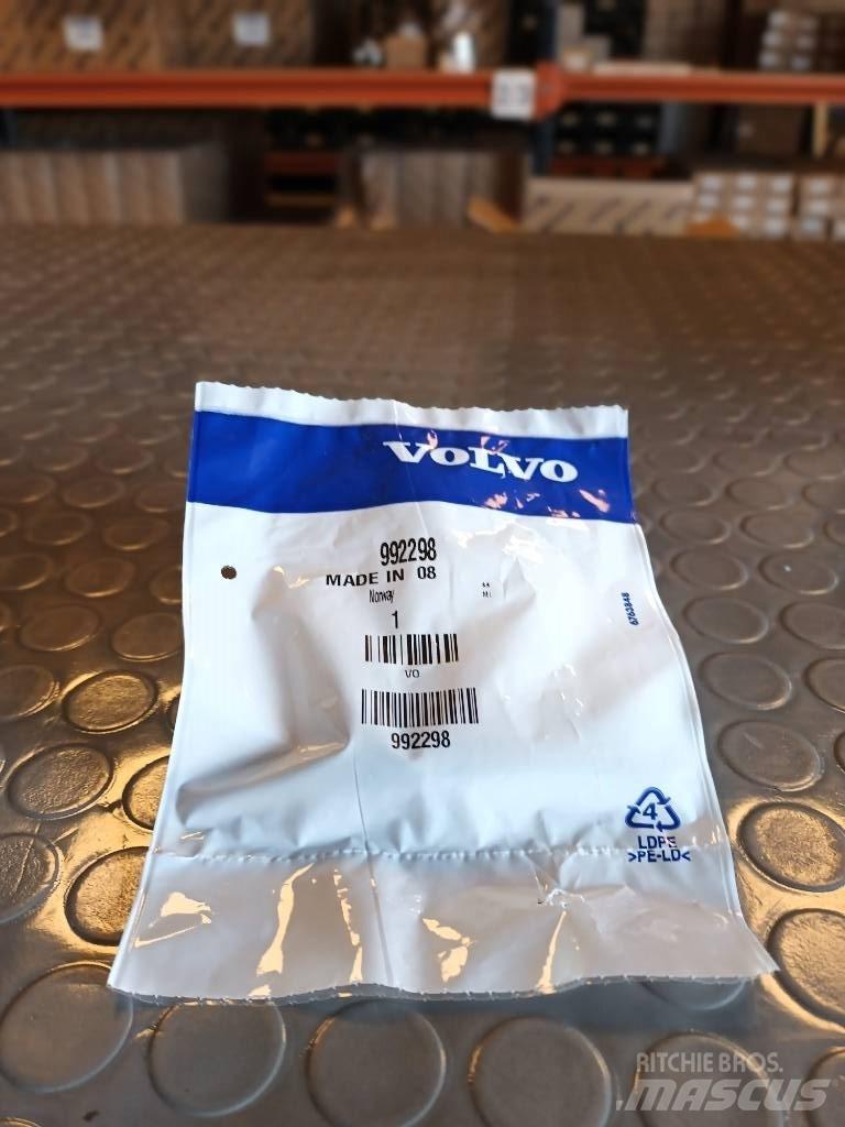Volvo NIPPLE 992298 Коммерческий транспорт - Другие