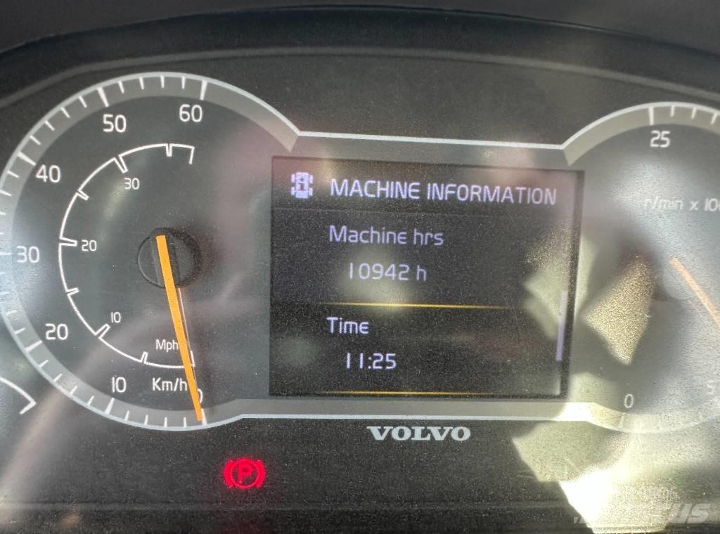Volvo L 260 H Фронтальные погрузчики