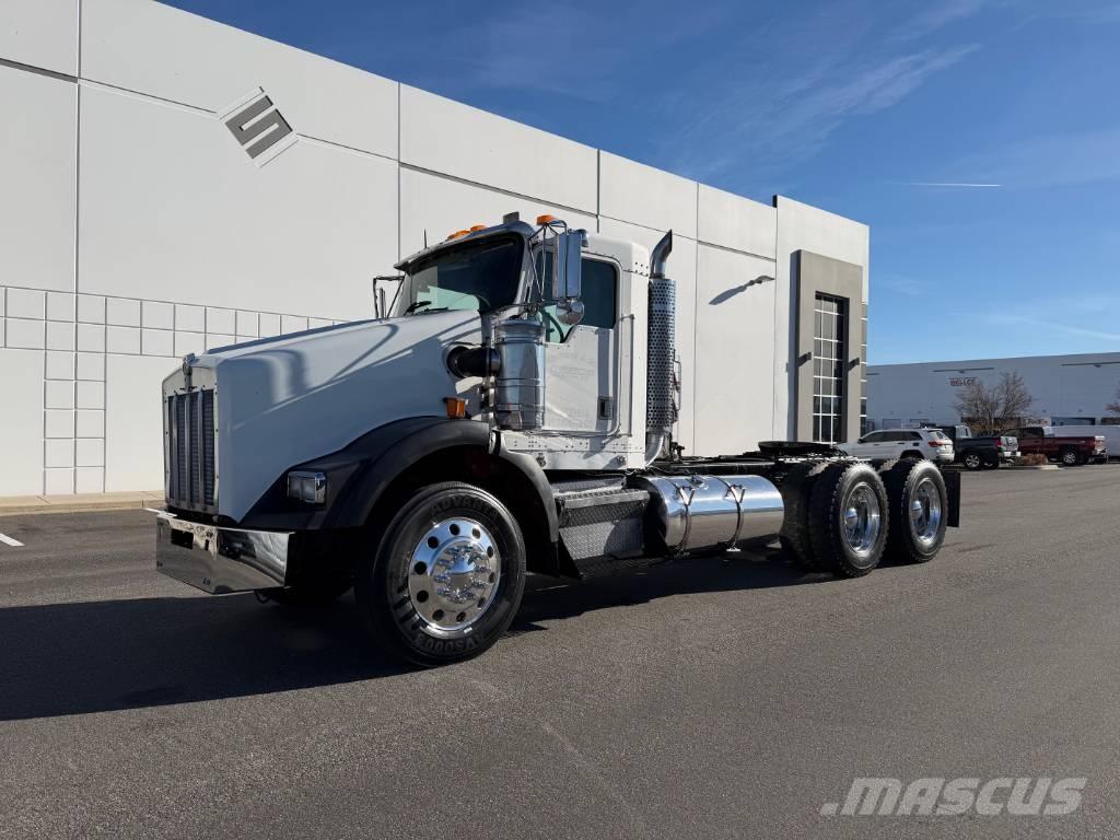 Kenworth T 800 Седельные тягачи