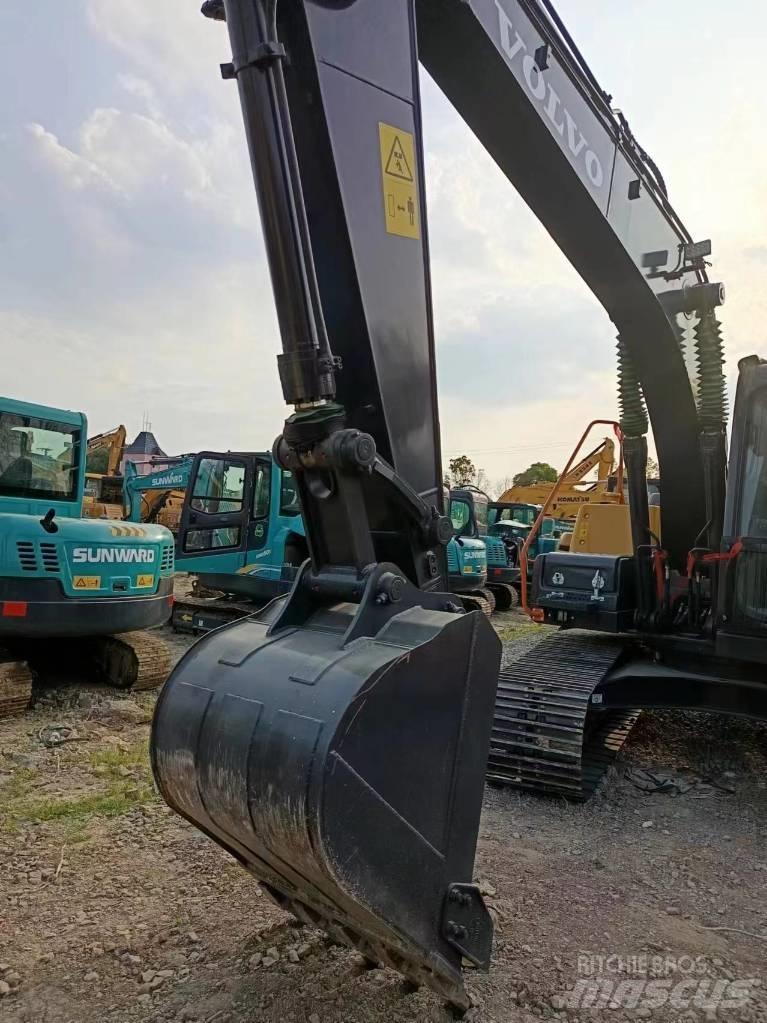 Volvo EC 140 Гусеничные экскаваторы
