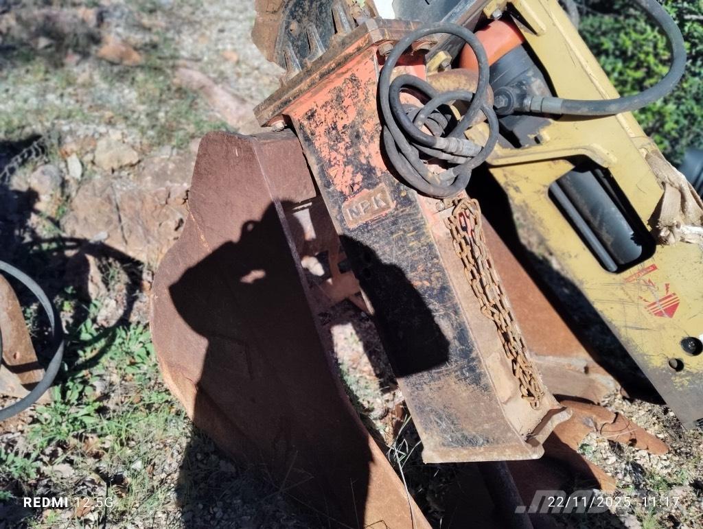 CAT 315 F Гусеничные экскаваторы