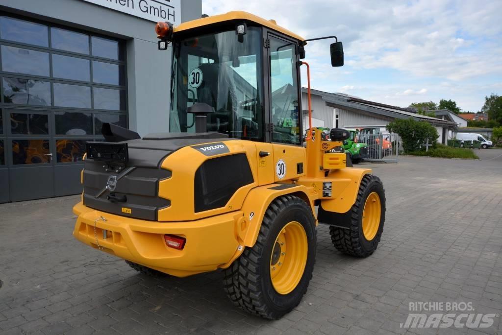 Volvo L 35 HS Фронтальные погрузчики