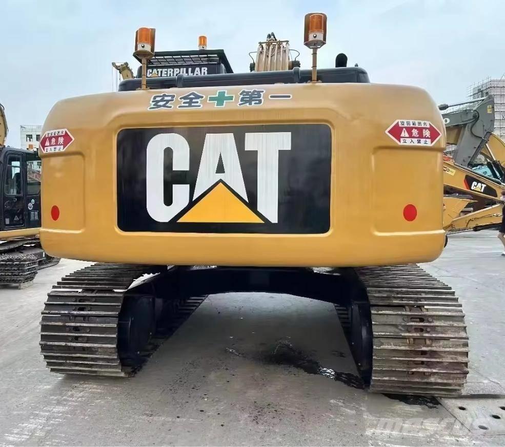 CAT 323 D Гусеничные экскаваторы